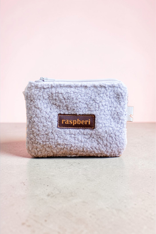 pokrowce i etui - na klucze Szare etui na klucze portfelik baranek