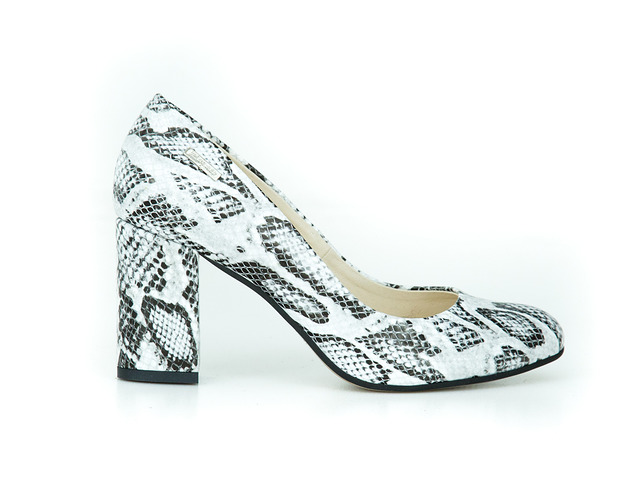 SKÓRZANE CZÓŁENKA ZAPATO 042 BIAŁY WĄŻ Zapato