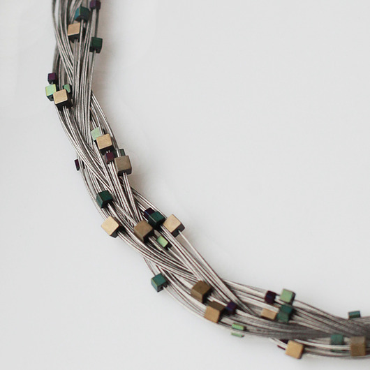 Kolia Hematite Cubes Mitsu