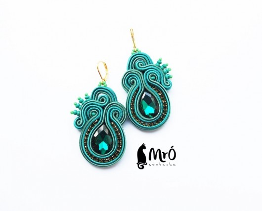 Szmaragd, turkus i złoto- kolczyki sutasz Mró Soutache