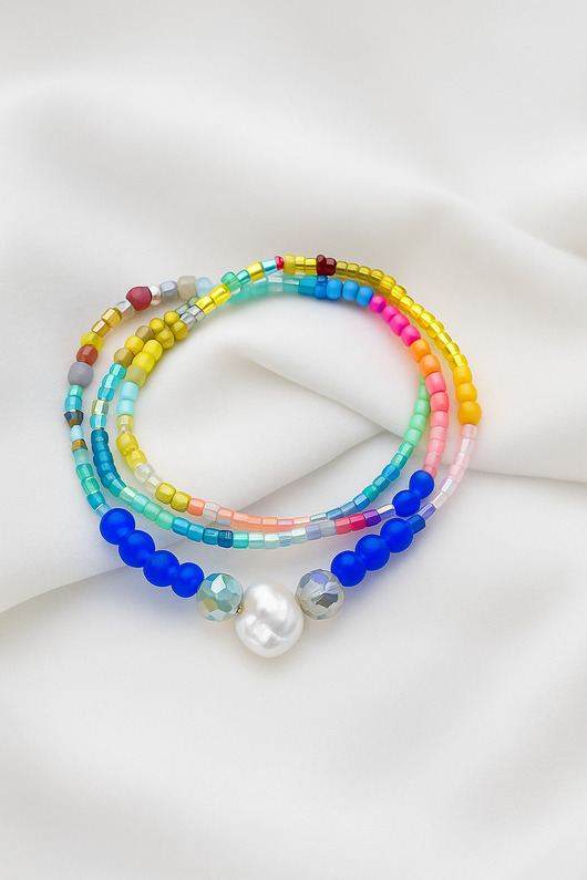 bransoletki z kamieni naturalnych Bransoletka na gumce perła i Swarovski