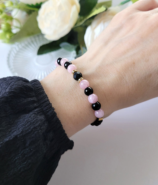 bransoletki z kamieni naturalnych Miłość i ochrona- Queen of dark z Turmalinem