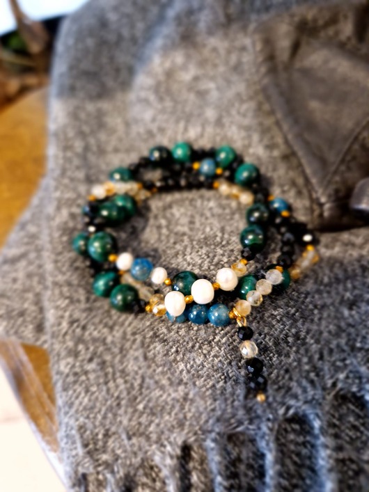 bransoletki z kamieni naturalnych Zestaw bransoletek z kamieni naturalnych tygrysie oko, turmalin, apatyt, cytryn