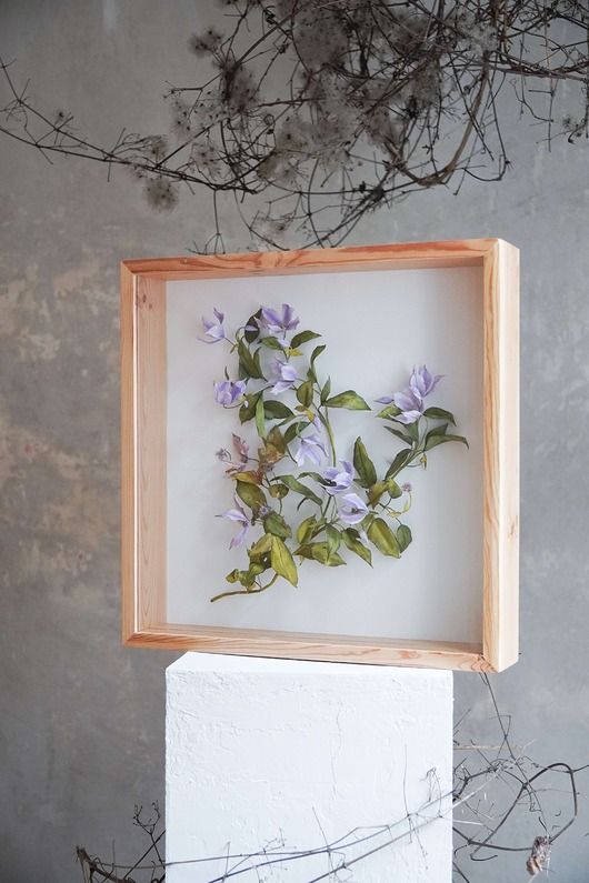 inne Obiekt botaniczny z papieru, roślina - powojnik duży