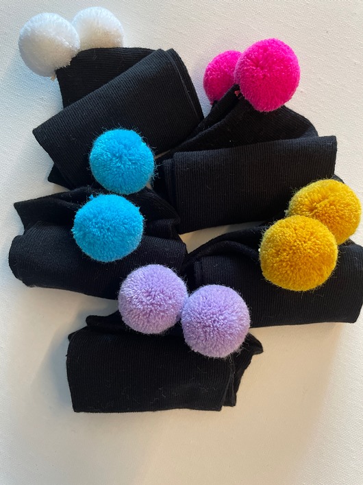 skarpetki damskie Skarpetki z pomponami.