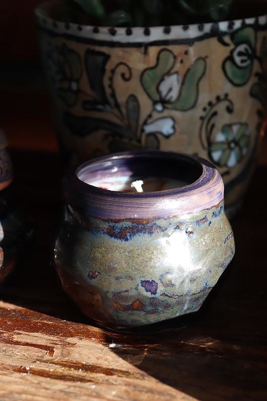świeczniki i świece Świece Sojowe do Relaksu: Zapach Mięty w Ceramicznych Miseczkach