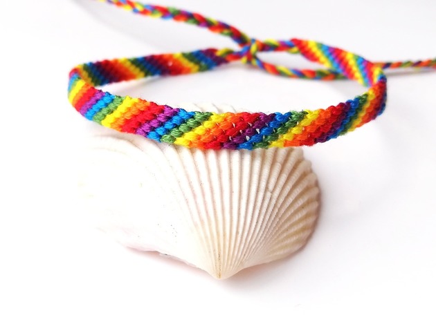 bransoletki - inne Tęcza LGBT  - pleciona bransoletka