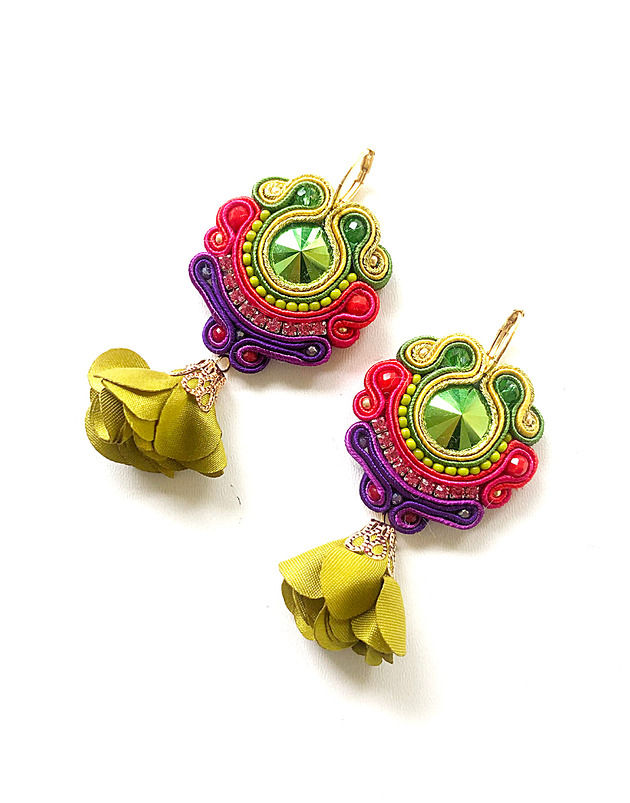 kolczyki soutache Sutaszowe kolczyki AGUEDA z oliwkowymi kwiatami