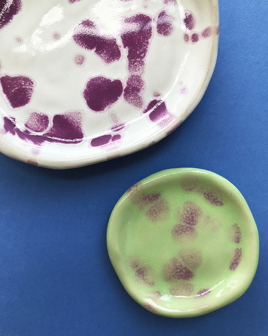 Ceramiczny mały talerzyk zielony ELEMTHEBRAND