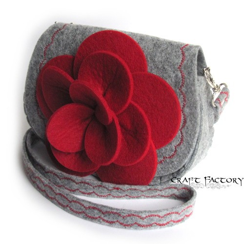 Lotus Blossom in Red Laces - mała listonoszka Craft Factory