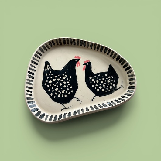 ozdoby wielkanocne Ręcznie wykonany talerz ceramiczny z motywem kur 19