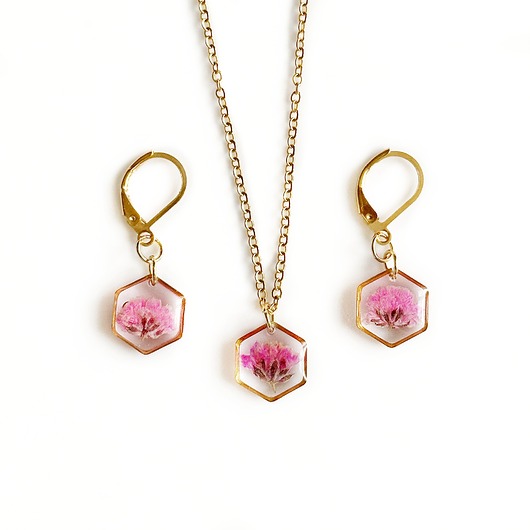 komplet biżuterii Komplet biżuterii z gipsówką