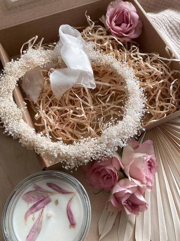 szatki, ubranie na chrzest Wianek na głowę z gipsówki - Chrzest, Ślub, Sesja, Komunia