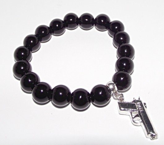 Gun in black Czaki Bransoletki