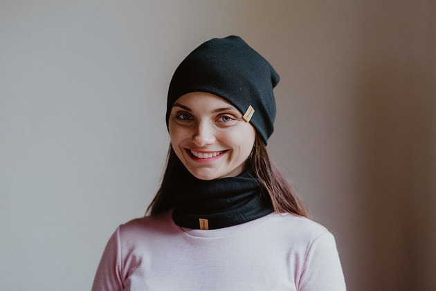 szale damskie Ana Moroles, Komin 100% merino, Czarny