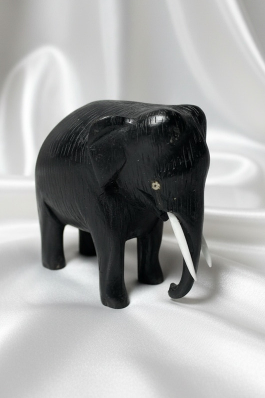 figurki i rzeźby Słoń z drzewa hebanowego