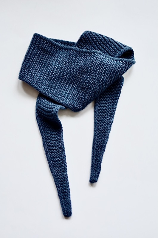 szale damskie Mini szalik z merynosa granatowy