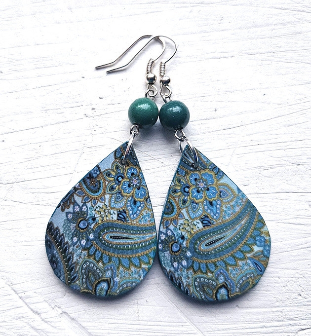 kolczyki drewniane Szmaragdowa głębia