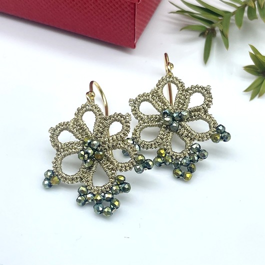 kolczyki szklane Kolczyki śnieżynki koronka frywolitka 098