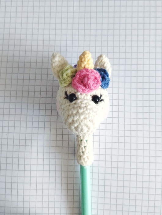 akcesoria różne Ozdoba na ołówek jednorożec, unicorn