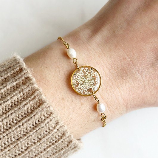 bransoletki z żywicy Bransoletka z perłami