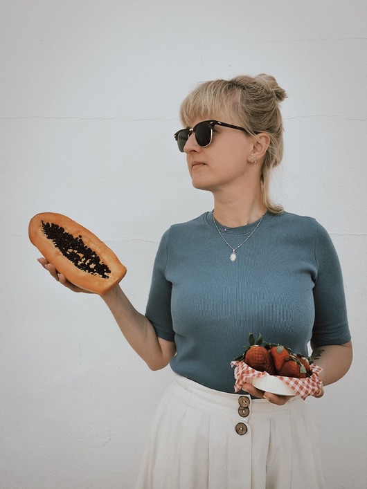 Prążkowana bawełniana koszulka,niebieska Yanowska