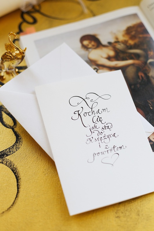 kartki scrapbooking Walentynkowa kartka kaligrafowana ręcznie atramentem Kocham Cię jak