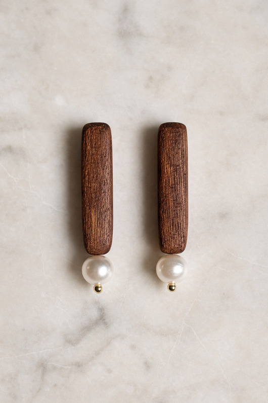 kolczyki drewniane Perła nad "i" KOLCZYKI