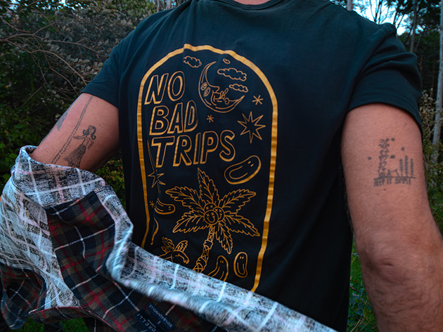 t-shirty męskie Czarna koszulka ze złotym nadrukiem eko bawełna