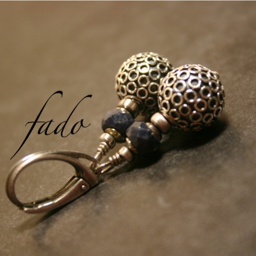 SZAFIROWE KULE fado