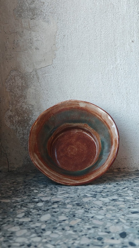 miski i misy Miska brązowa w paski