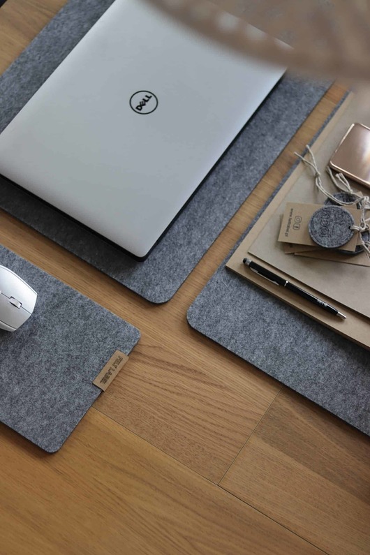 organizery Filcowa podkładka pod laptopa