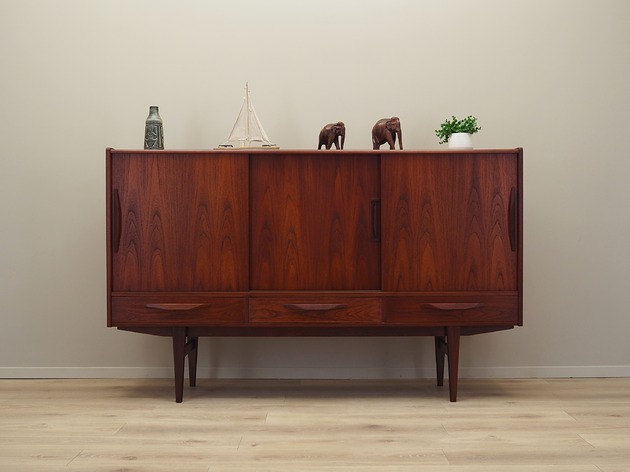 komody Highboard tekowy, duński design, lata 70, produkcja: ES M