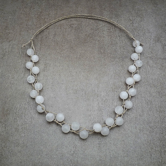 naszyjniki - inne Jadeit biały Naszyjnik lniany