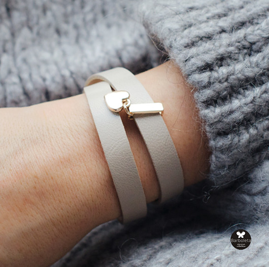 ivory mini heart barboleta