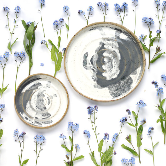 patery i talerze Biało-szare