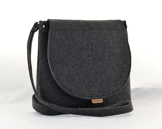 Torebka Filcowa - Listonoszka Grafit Minimalizm Green Sheep