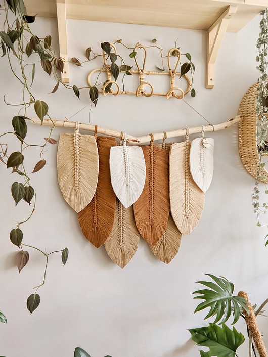 makramy Makrama Ikar  L, plecione beżowe pióra liście, dekoracja w stylu boho