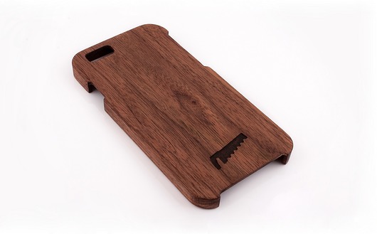 Etui drewniane iPhone 6 Orzech Projekt Tartak