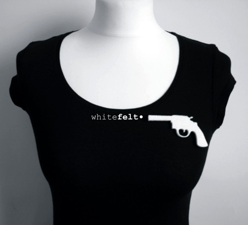 felt gun... felt label