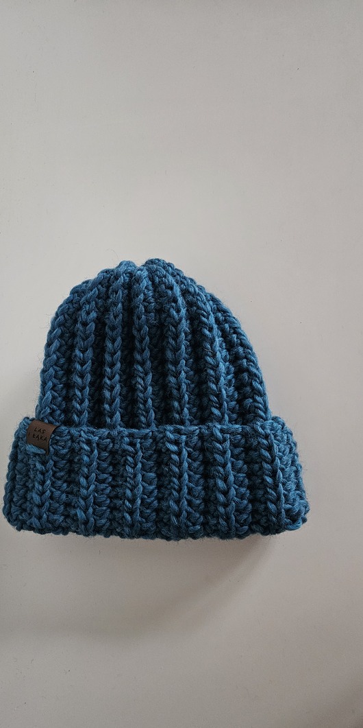 czapki damskie Czapka wełniana w kolorze turkusowym