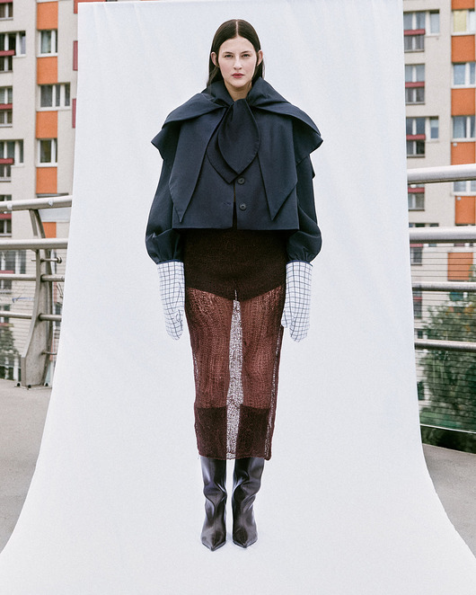 kurtki damskie Kurtka wodoodporna z wiązaniem