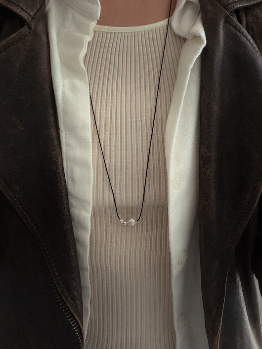 wisiory Naszyjnik jedwabny perły