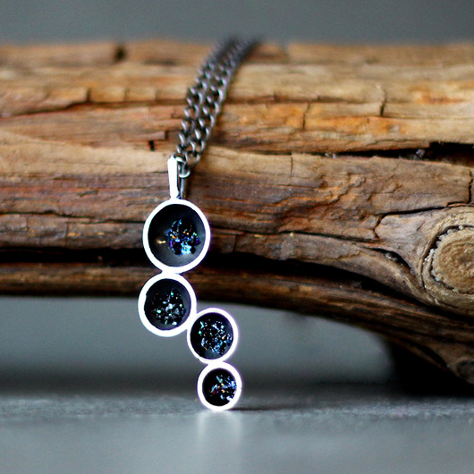 Wisiorek organiczny z karborundem SHAMBALA