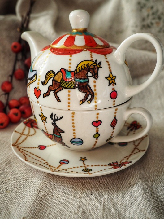 filiżanki Zestaw czajniczek z filiżanką KARUZELA