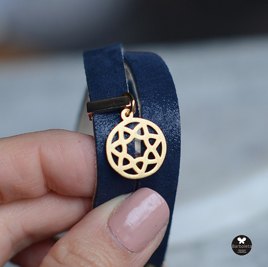 navy blue  rozette barboleta