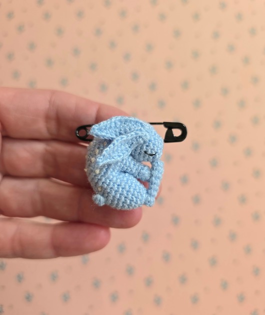 broszki Króliczek przypinka, broszka