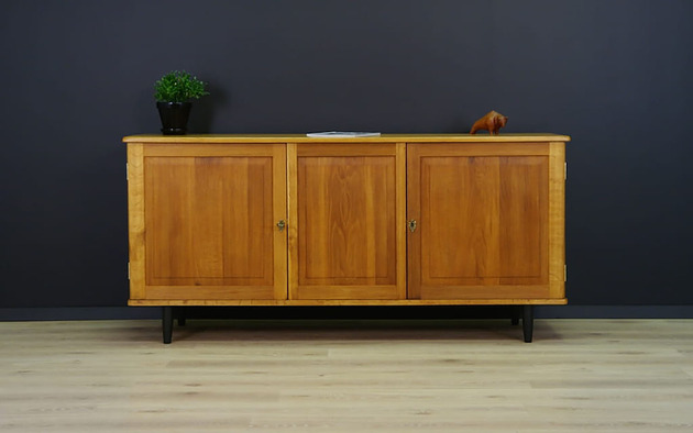 komody i szafki Sideboard dębowy, duński design, lata 60, produkcja: Dania