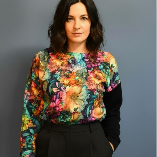 bluza bez kaptura damska Nietypowa bluza bawełniana - Kolorowe Kwiaty