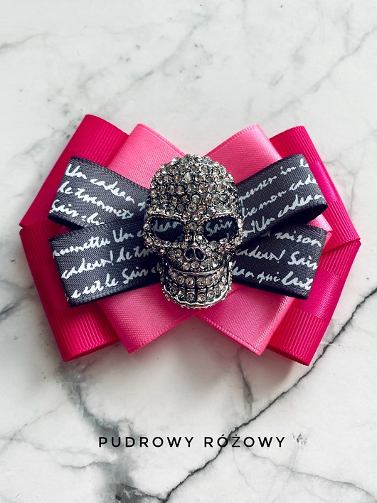 broszki Niesamowita Brosza z Czaszką wysadzaną kryształkami